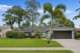 Building Photo - 756 Juniper Pl
