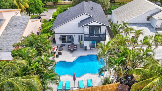 Building Photo - 2541 Southridge Rd