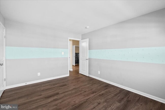 Building Photo - 43277 Tumbletree Terrace