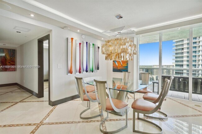 Building Photo - 1800 S Ocean Dr