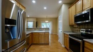 Building Photo - 8504 Neuse Stone Dr