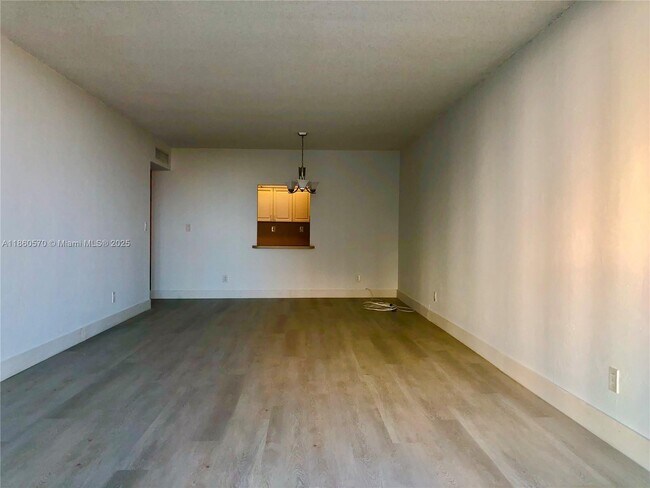 Building Photo - 19390 Collins Ave