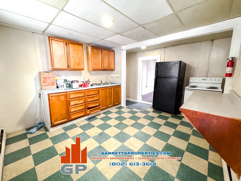 Building Photo - 166 Eastern Ave