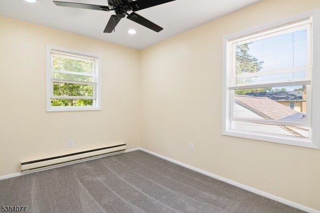 Building Photo - 4 White Birch Trail