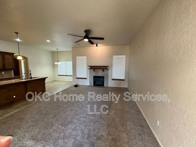 Building Photo - 1909 NE 32nd St