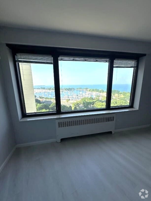 Building Photo - 3100 N Lake Shore Dr