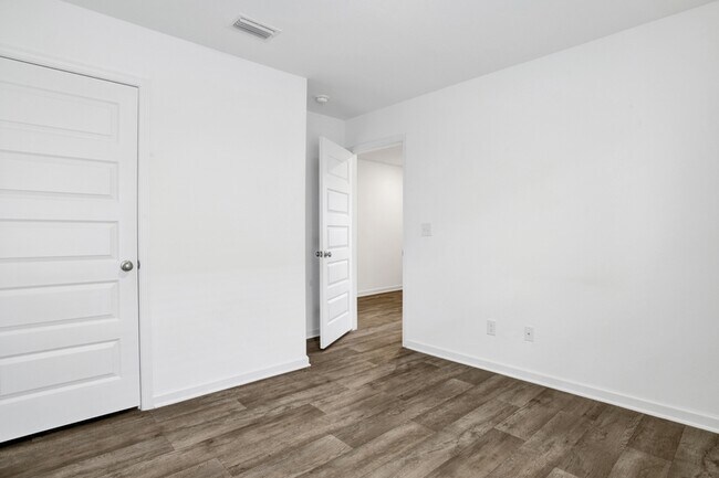 Building Photo - 23964 Unbridled Lp