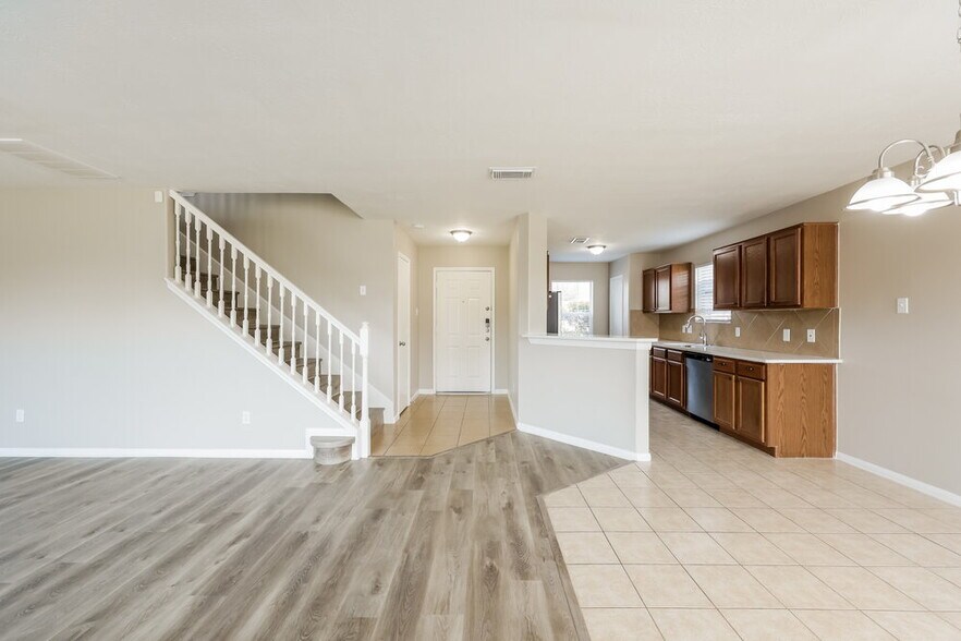 Building Photo - 19203 Anthurium Ct