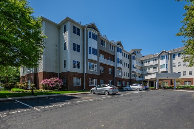 Building Photo - 1 King Philip Dr