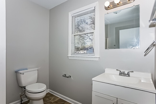 Building Photo - Beautifully 4-Bedroom Home in Augusta, GA