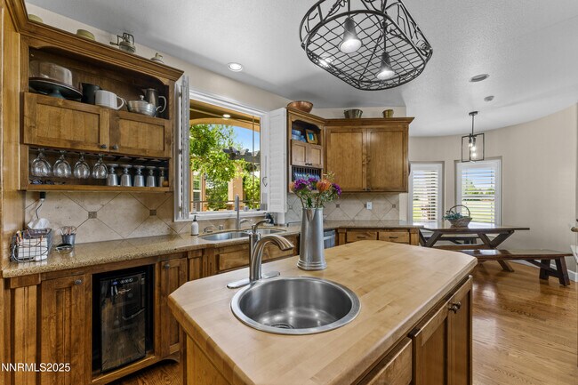 Building Photo - 2880 Friar Rock Ct