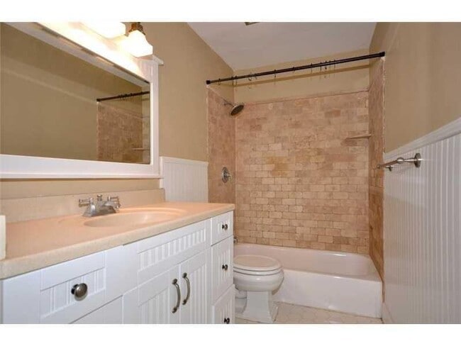 Building Photo - 1230 Piedmont Ave NE