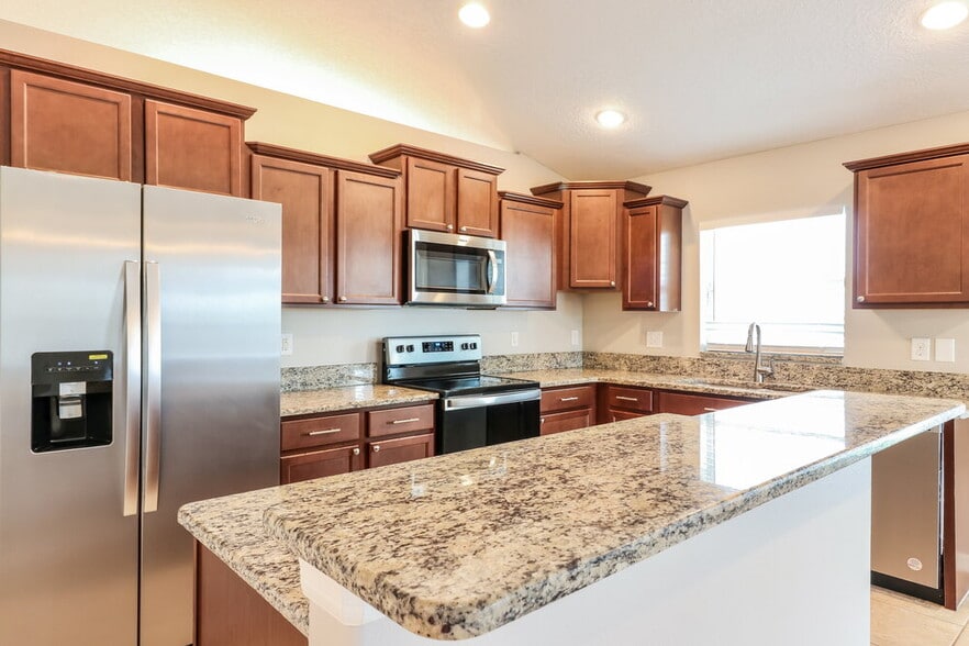 Building Photo - 509 Vista Ridge Dr