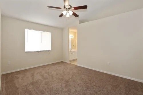 Building Photo - 7651 NW 168th Terrace