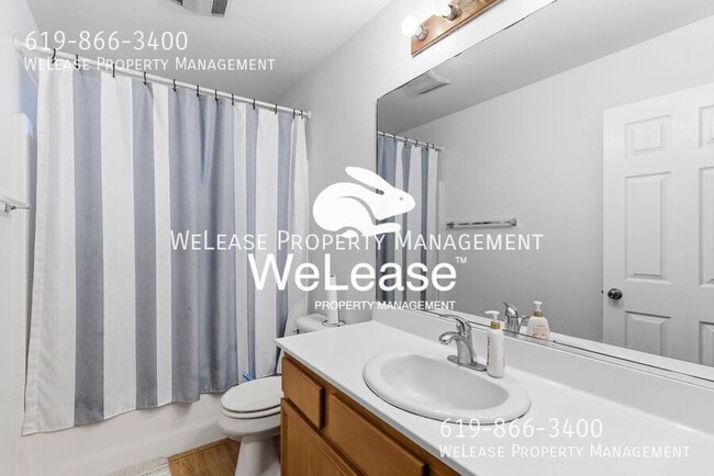 Building Photo - 5145 Seaglen Way