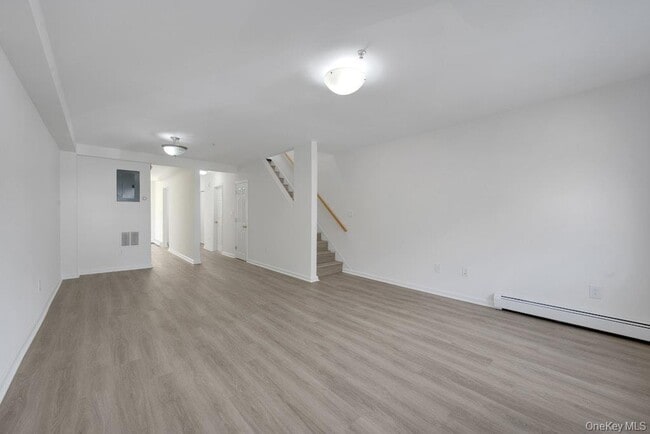 Building Photo - 38 Beekman Ave