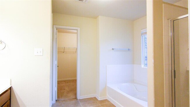 Building Photo - 1654 Sunspur Rd