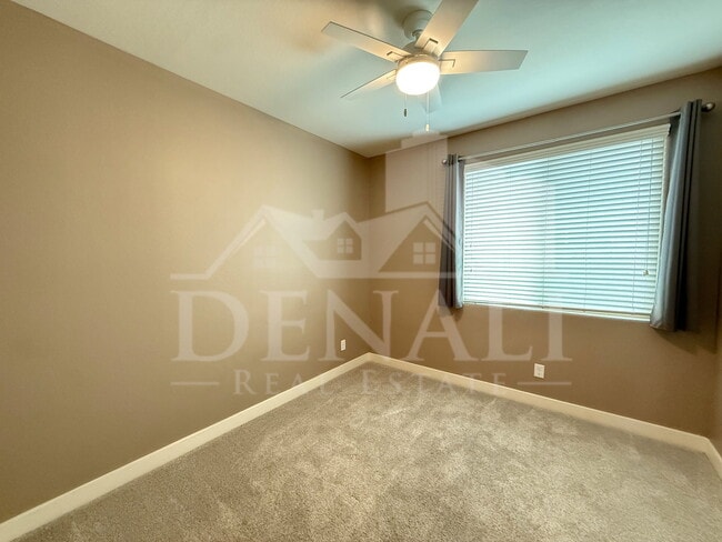 Building Photo - 244 E Prescott Dr