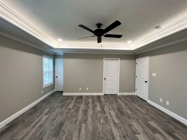 Building Photo - LOCATED IN GIBBS... FANTASTIC 3 BEDROOM HOME!!