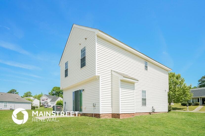 Building Photo - 5436 Advantis Dr