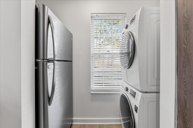 Building Photo - 1513 Briar Creek Rd