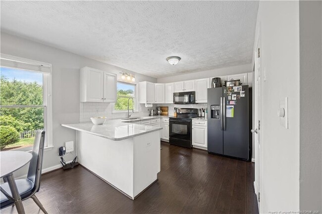 Building Photo - 3517 Gables Dr