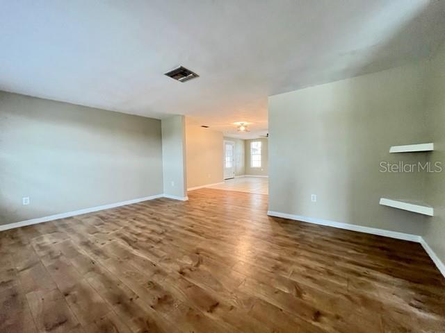 Building Photo - 7540 Oakshire Dr
