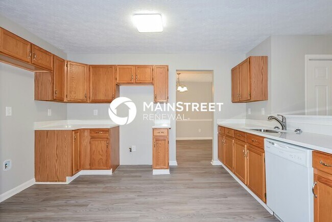 Building Photo - 4 Bedroom Pet-Friendly Home in Lithonia, G...