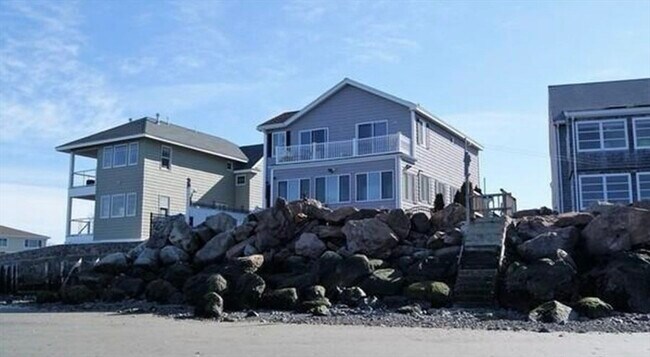 Building Photo - 39 Castle Rd