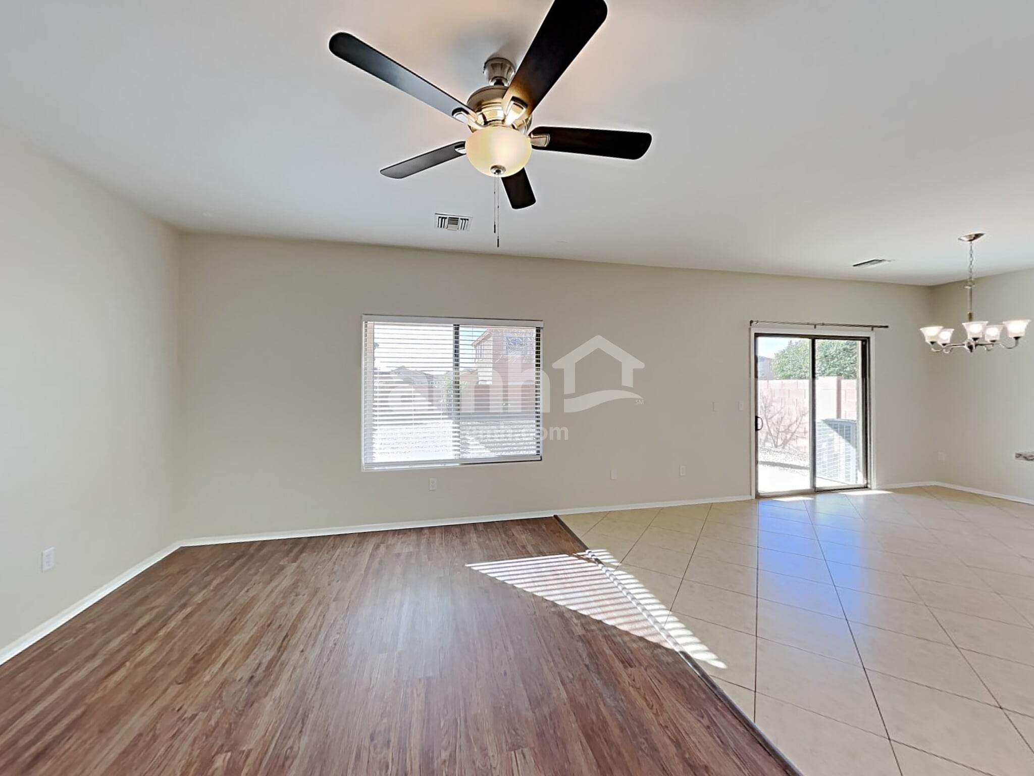 Building Photo - 7558 E Majestic Palm Ln