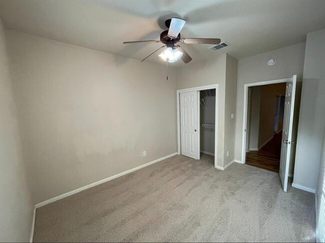 Building Photo - 1118 Boxwood Loop