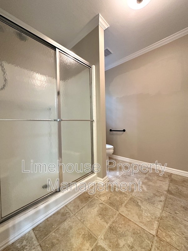 Building Photo - 2849 Crossings Dr