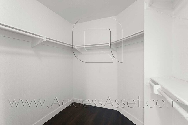 Building Photo - Beautiful 3 Bed/3 Bath Home In Temecula!