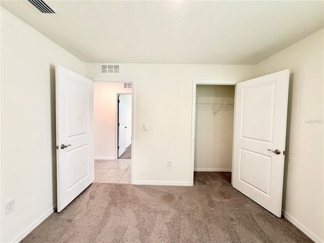 Building Photo - 31031 Silver Stage Dr