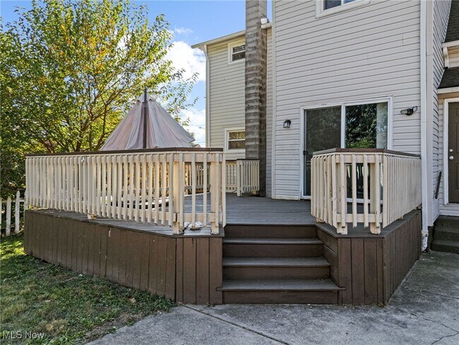 Building Photo - 4571 W 157th St