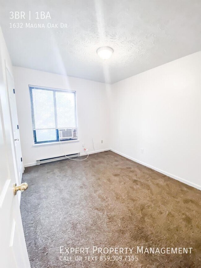 Building Photo - 1632 Magna Oak Dr