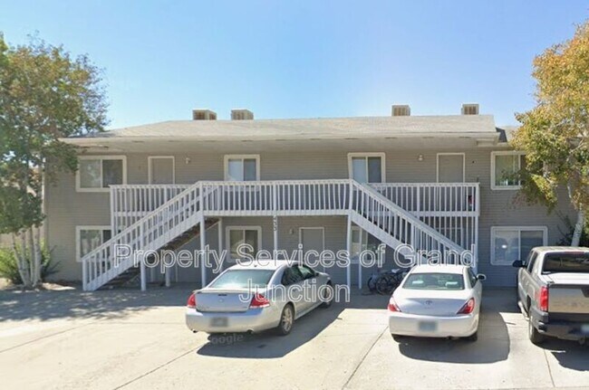 Primary Photo - 433 Pendleton St