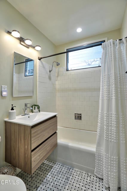 Building Photo - 444 35th St