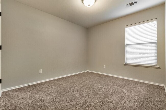 Building Photo - 2609 NW 183rd St