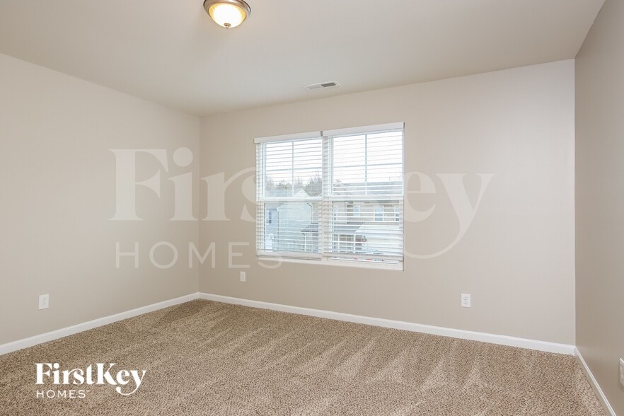 Building Photo - 4361 Prairie Creek Trail