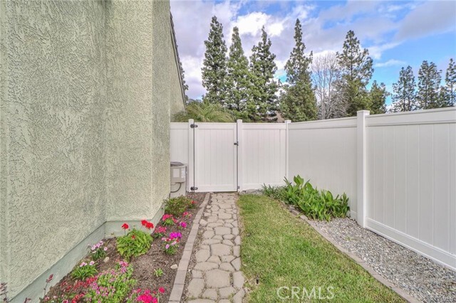 Building Photo - 7408 Belpine Pl