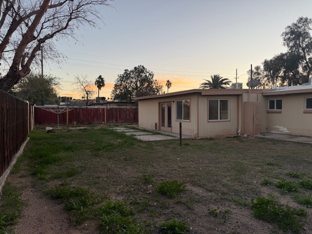 Building Photo - 1212 N Sherry Ave