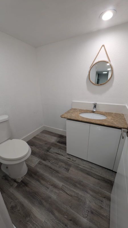 Building Photo - 10400 SW 108th Ave