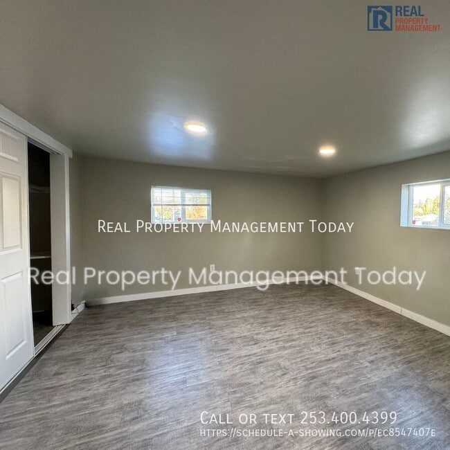 Building Photo - 4614 S Alaska St