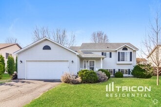Building Photo - 452 Orchard Pkwy W