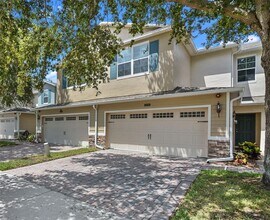 Building Photo - 1519 Priory Cir