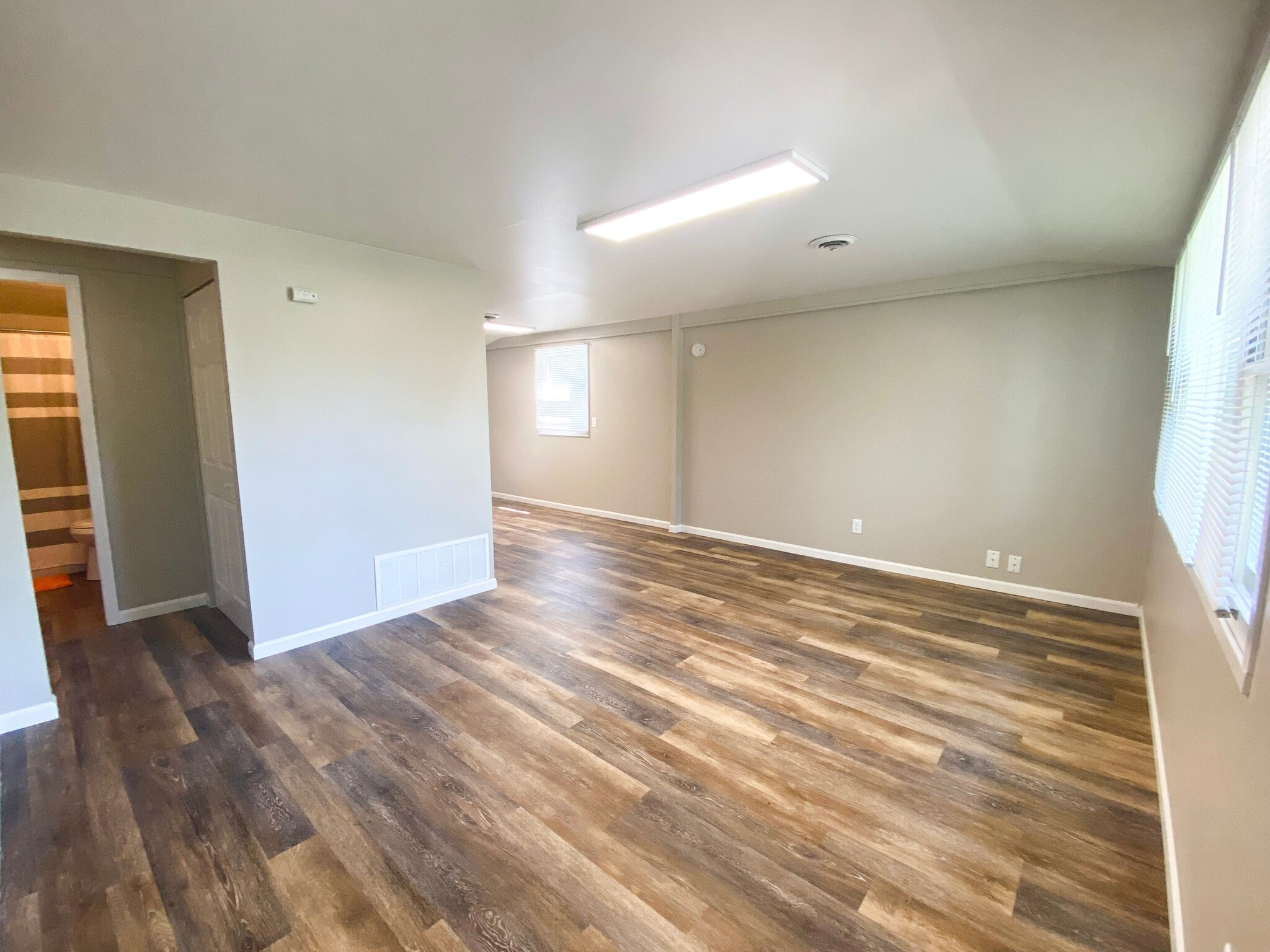 Building Photo - 1721 Baird St