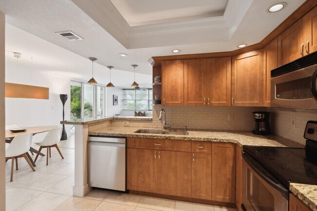 Building Photo - 1170 N Federal Hwy