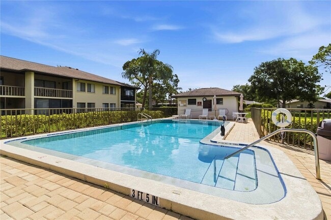 Building Photo - 4620 Longwater Chase