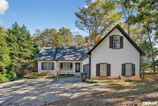 Building Photo - 198 Lakeview Dr